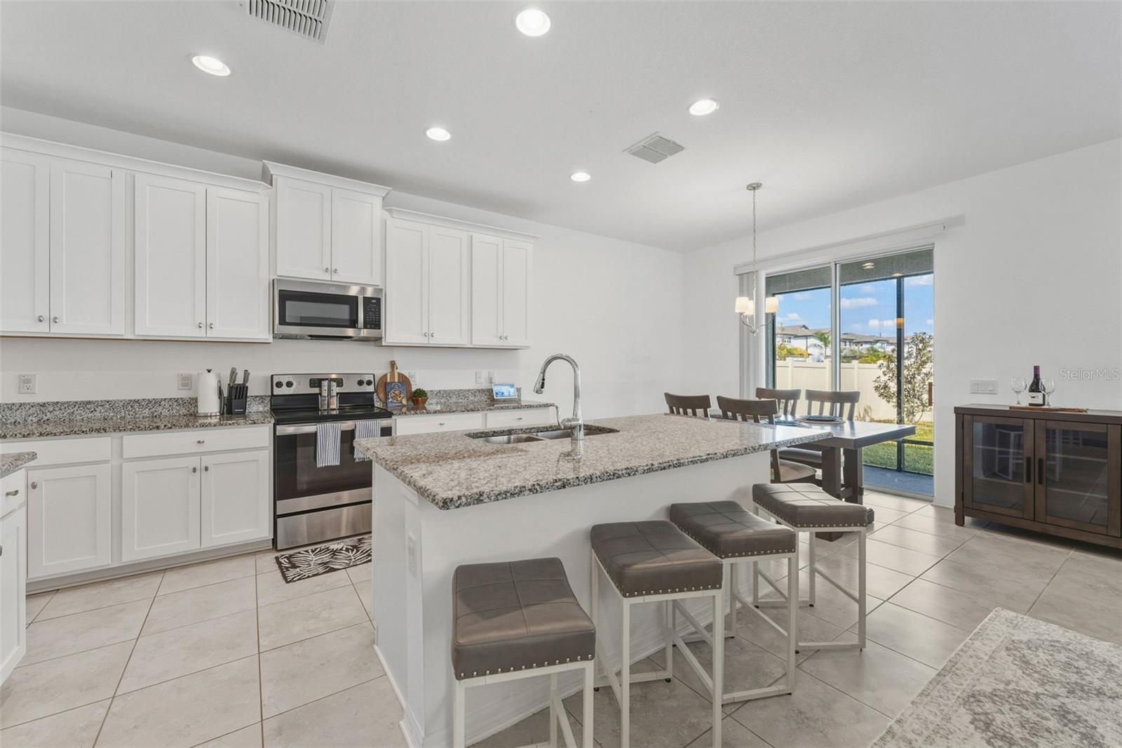 COBBLESTONE PH 1 - Residential