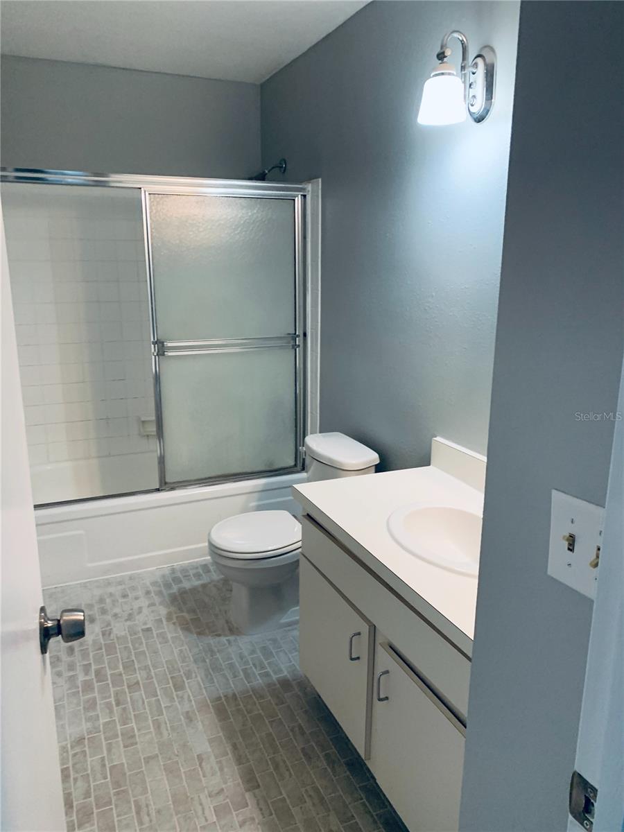 FOUR SEASONS CONDO - Residential Lease