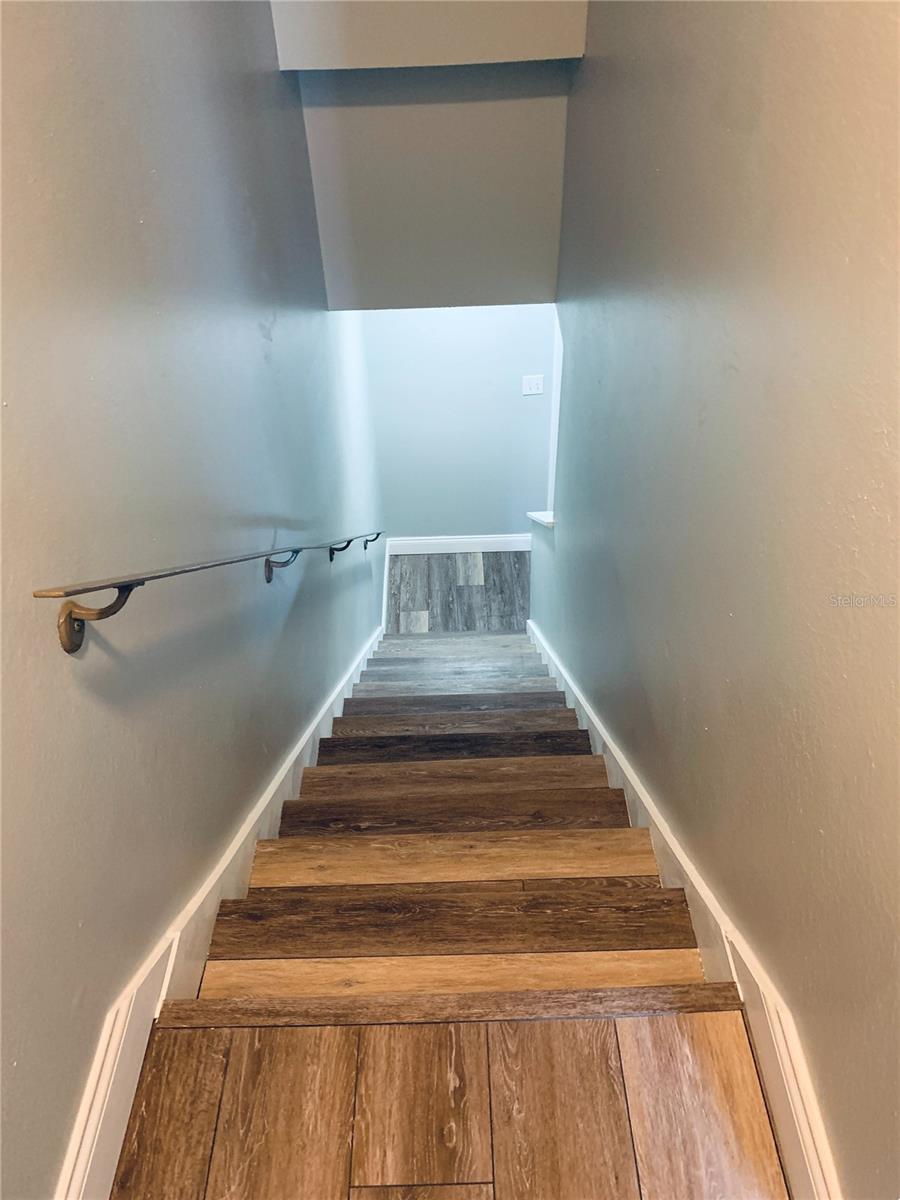 FOUR SEASONS CONDO - Residential Lease