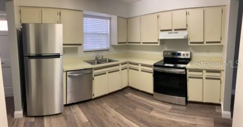 FOUR SEASONS CONDO - Residential Lease