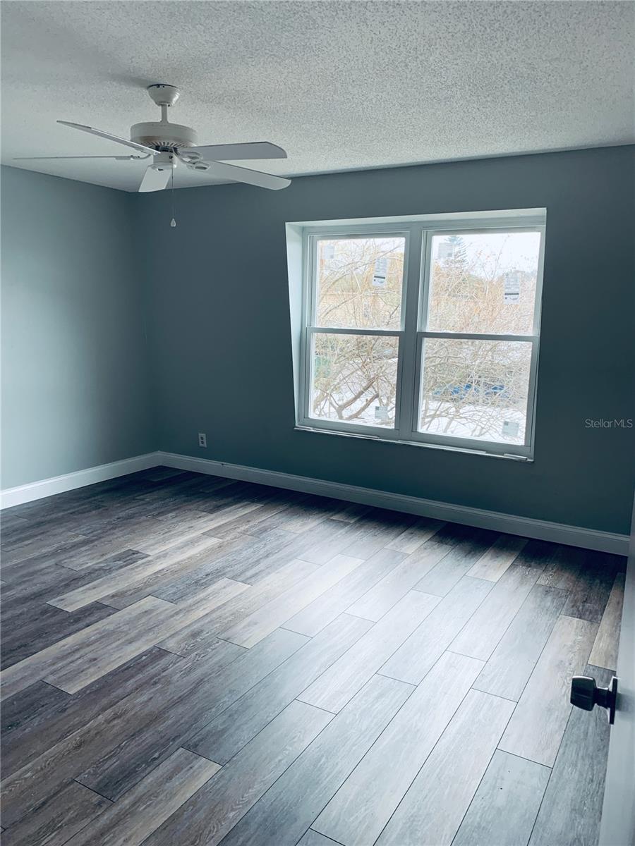 FOUR SEASONS CONDO - Residential Lease