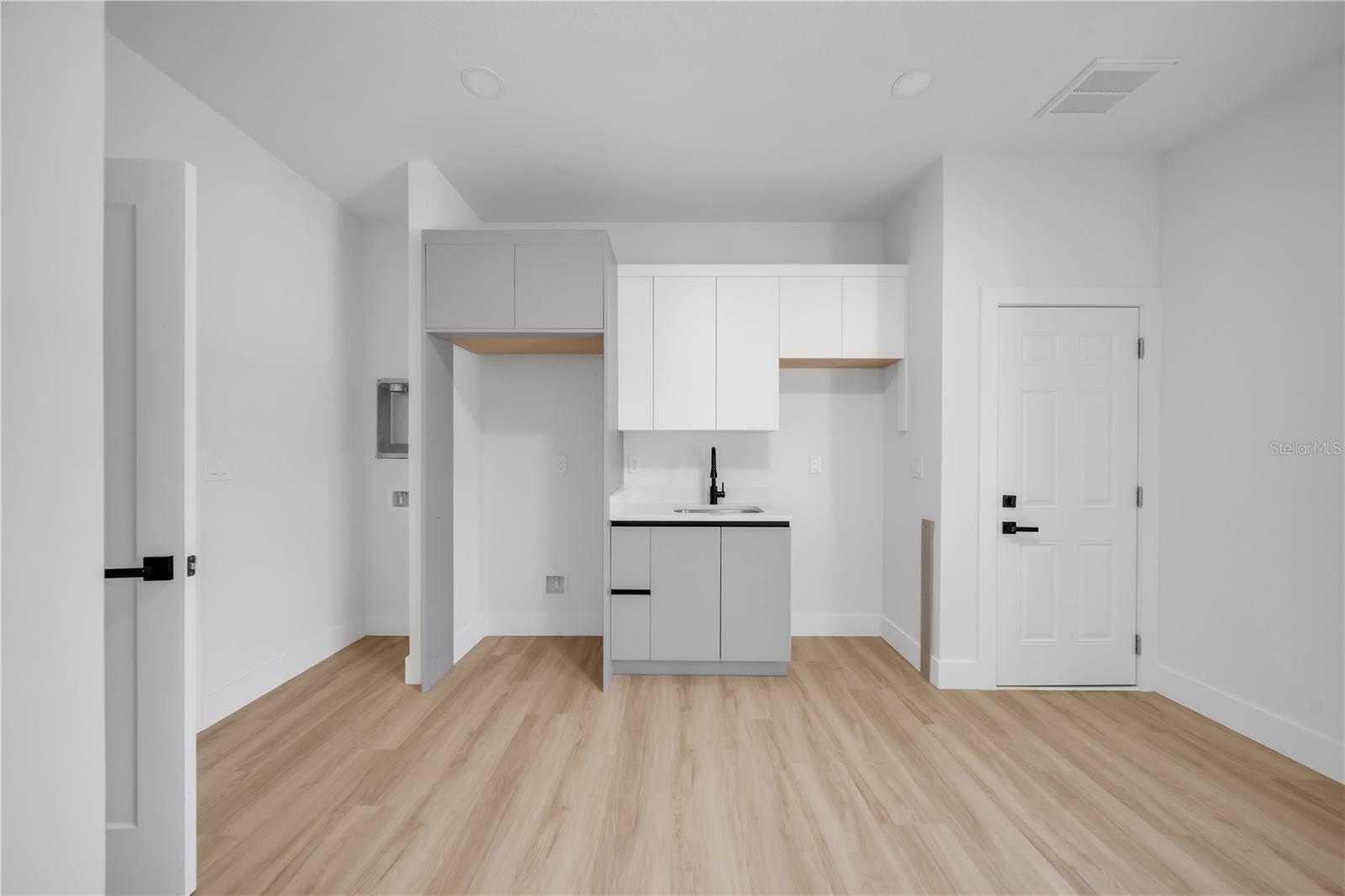 PORT CHARLOTTE SUB 09 - Residential