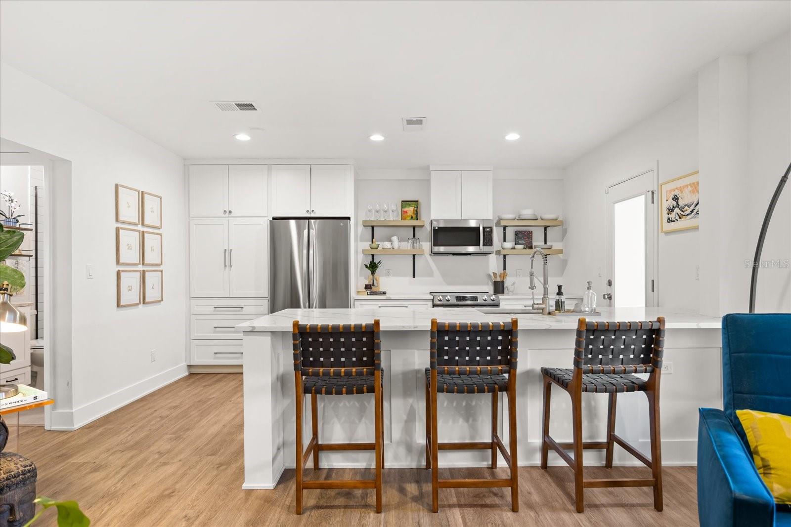 LAKE MAITLAND TERRACE APTS - Residential