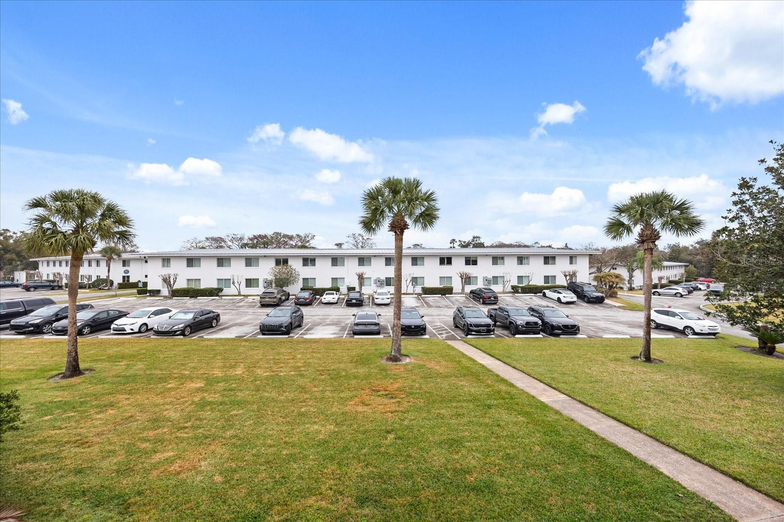 LAKE MAITLAND TERRACE APTS - Residential