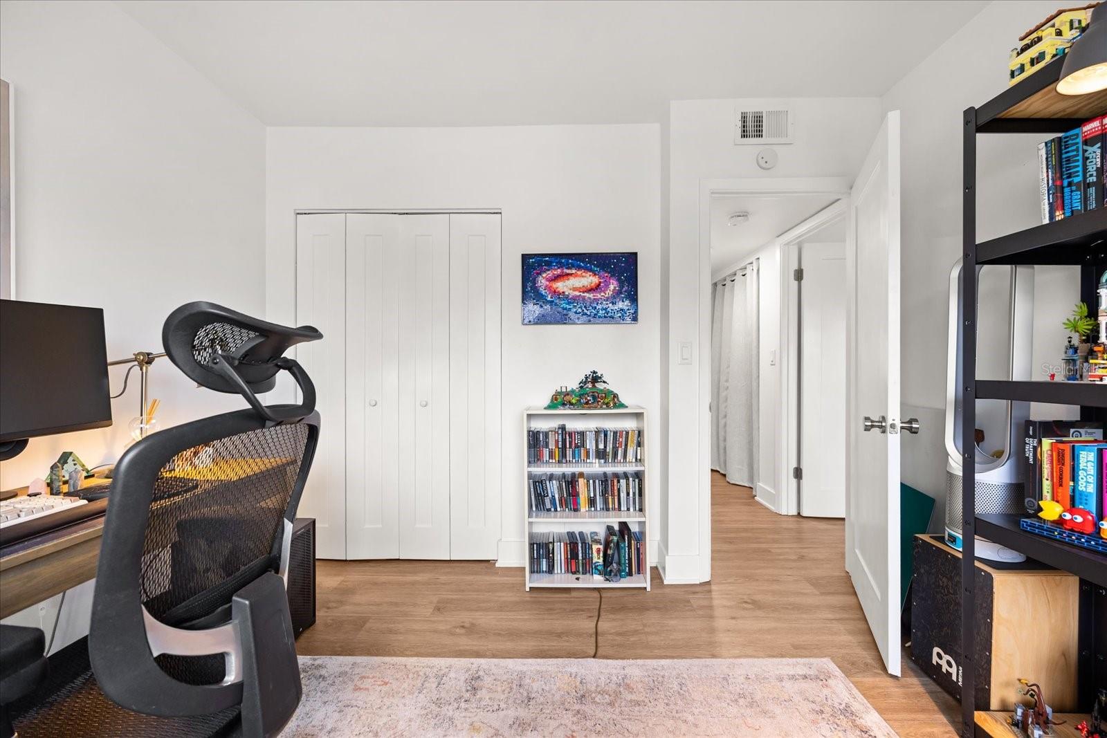 LAKE MAITLAND TERRACE APTS - Residential