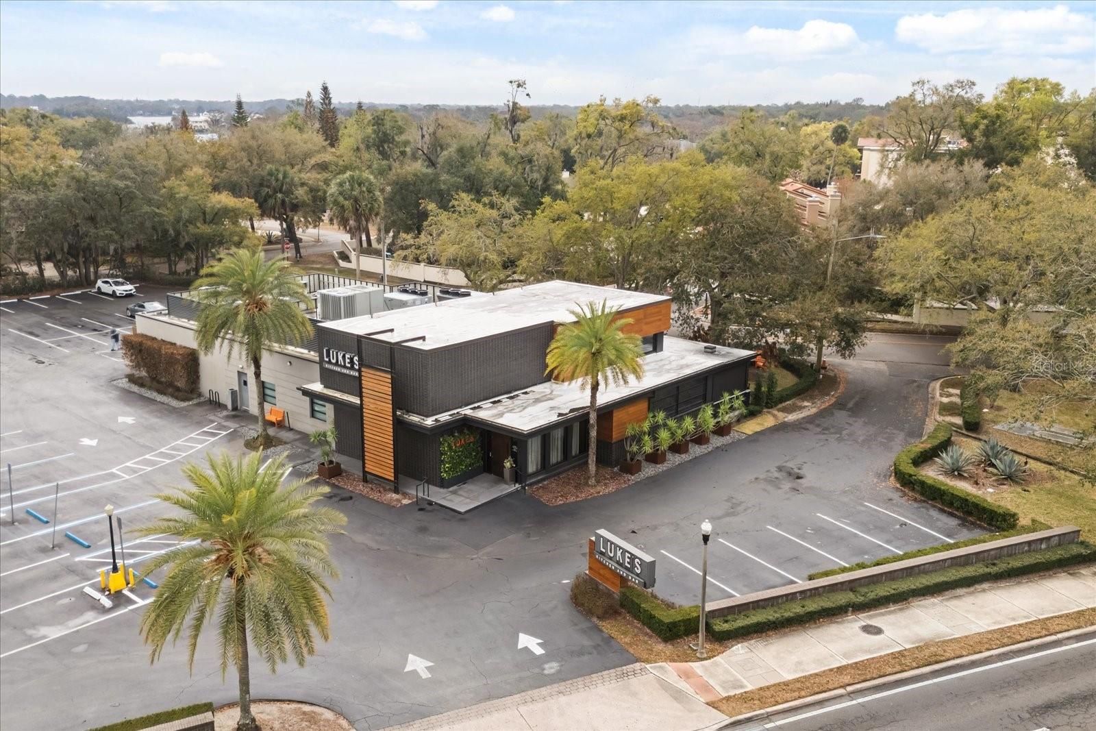 LAKE MAITLAND TERRACE APTS - Residential