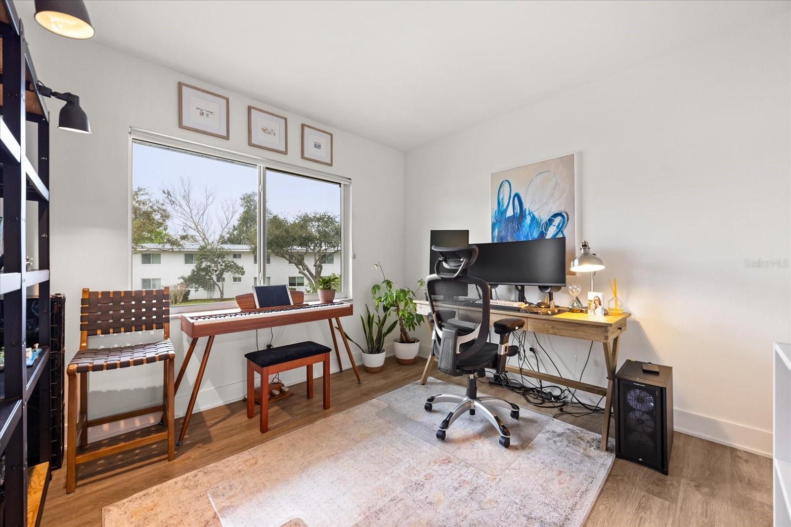 LAKE MAITLAND TERRACE APTS - Residential