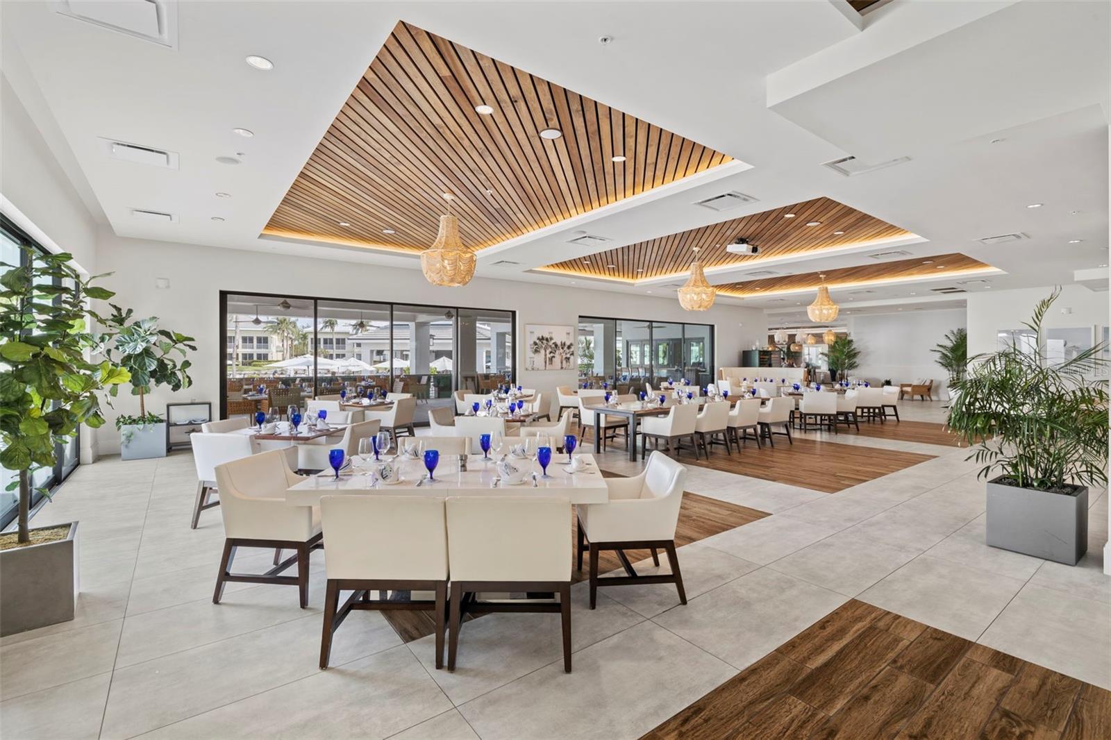 DUNES OF NAPLES III, THE - Residential