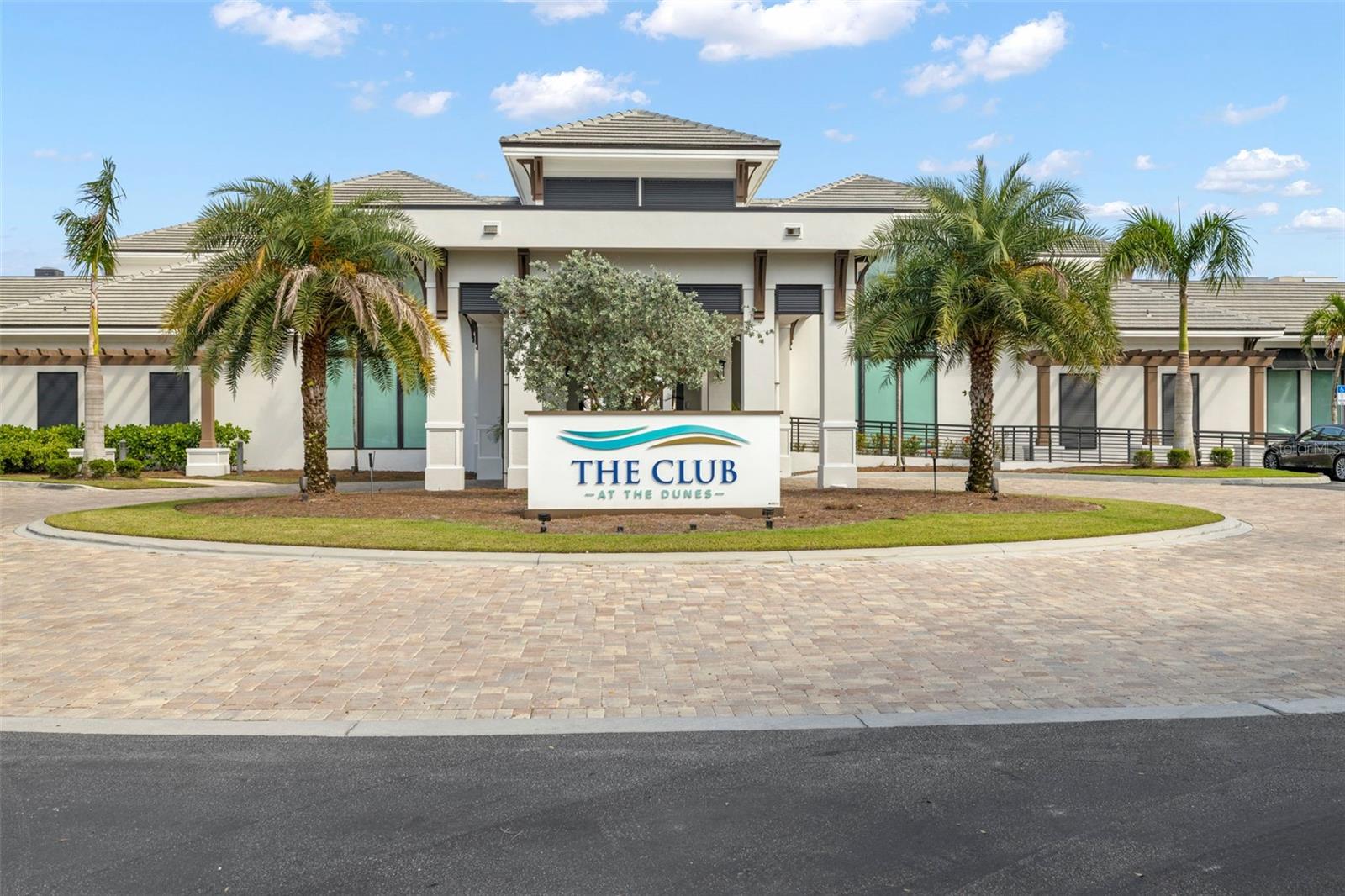 DUNES OF NAPLES III, THE - Residential