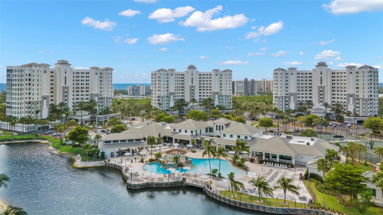 DUNES OF NAPLES III, THE - Residential