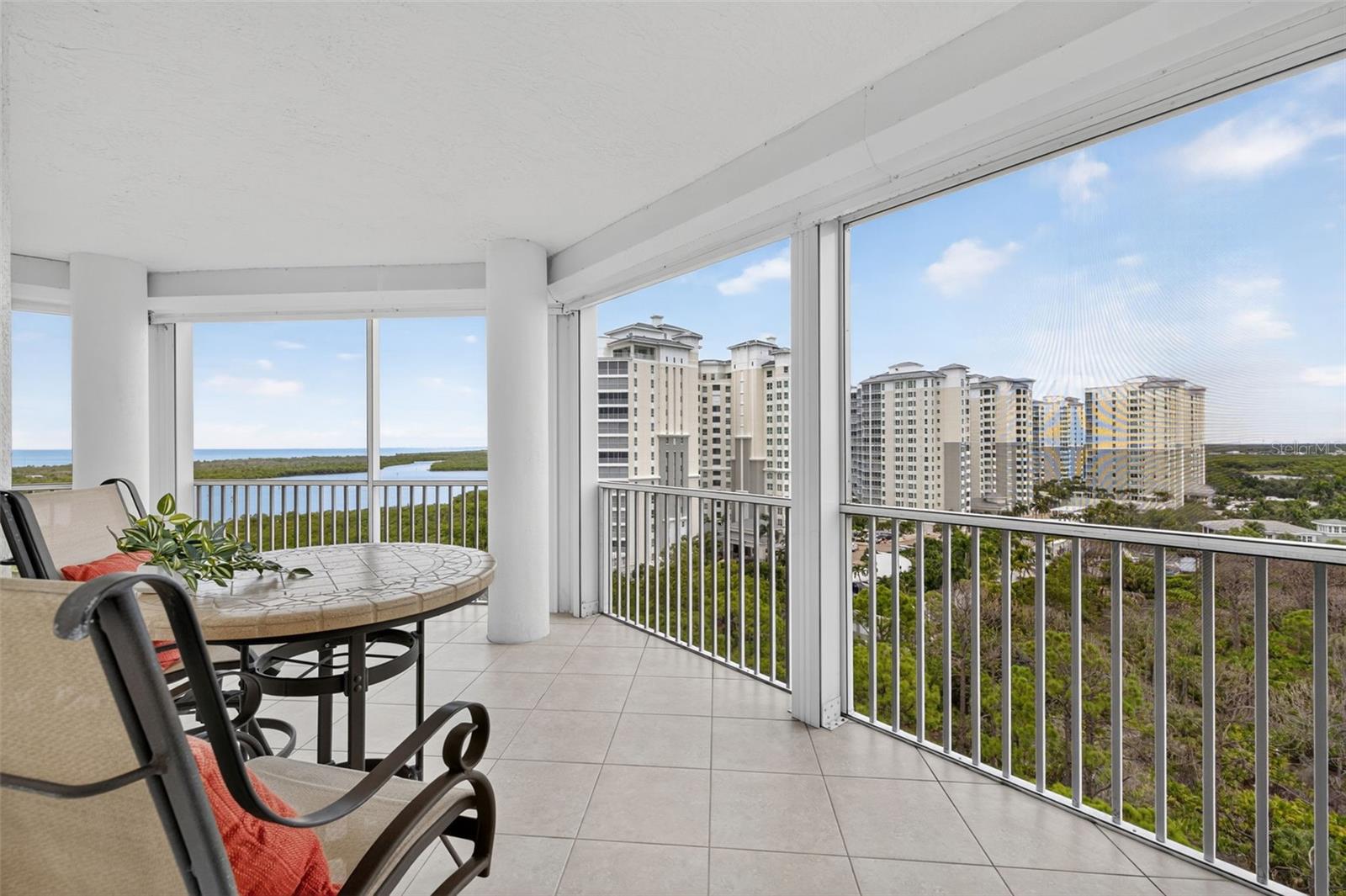 DUNES OF NAPLES III, THE - Residential