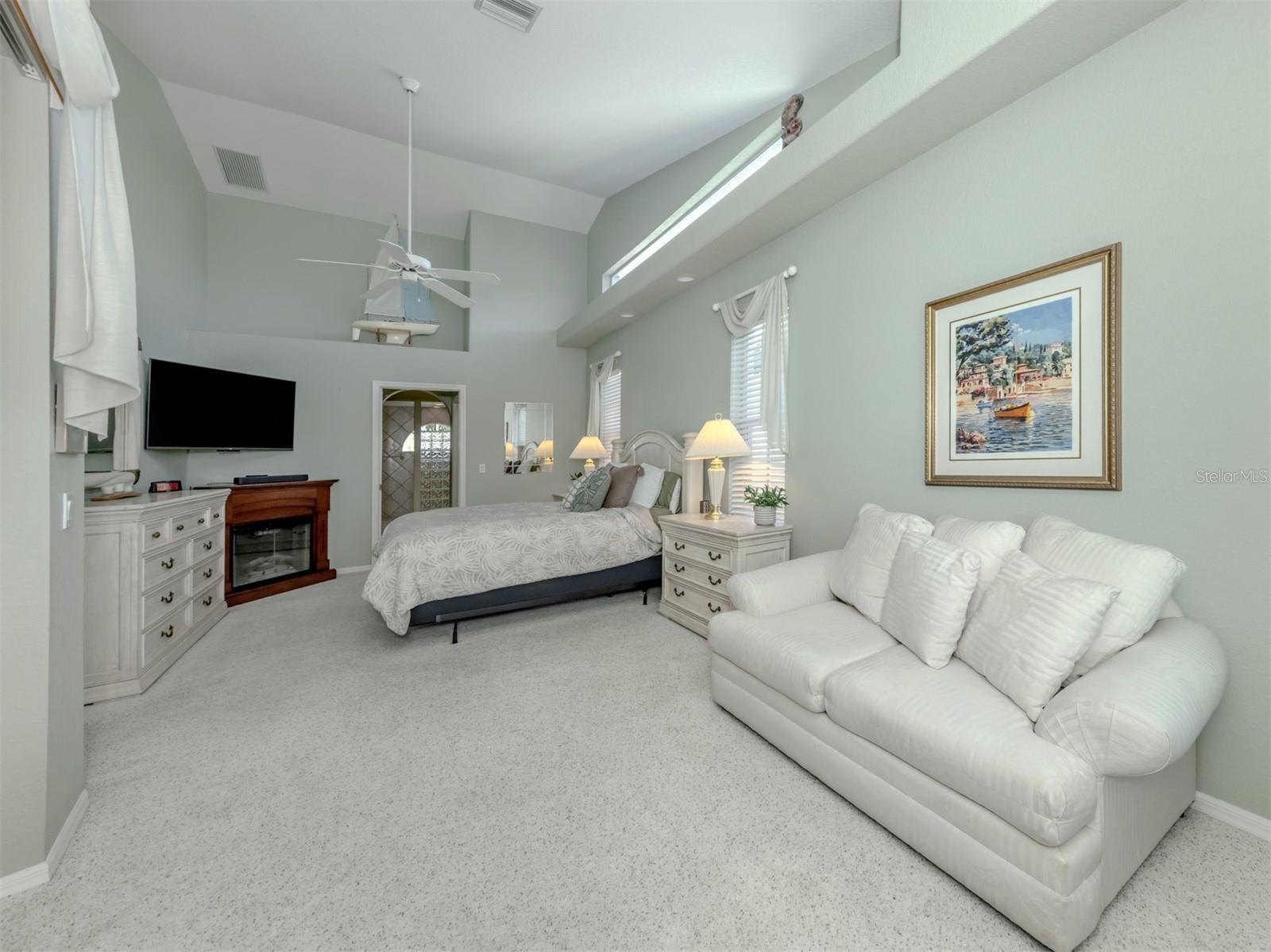 HIDDEN LAKES CLUB PH 1 - Residential