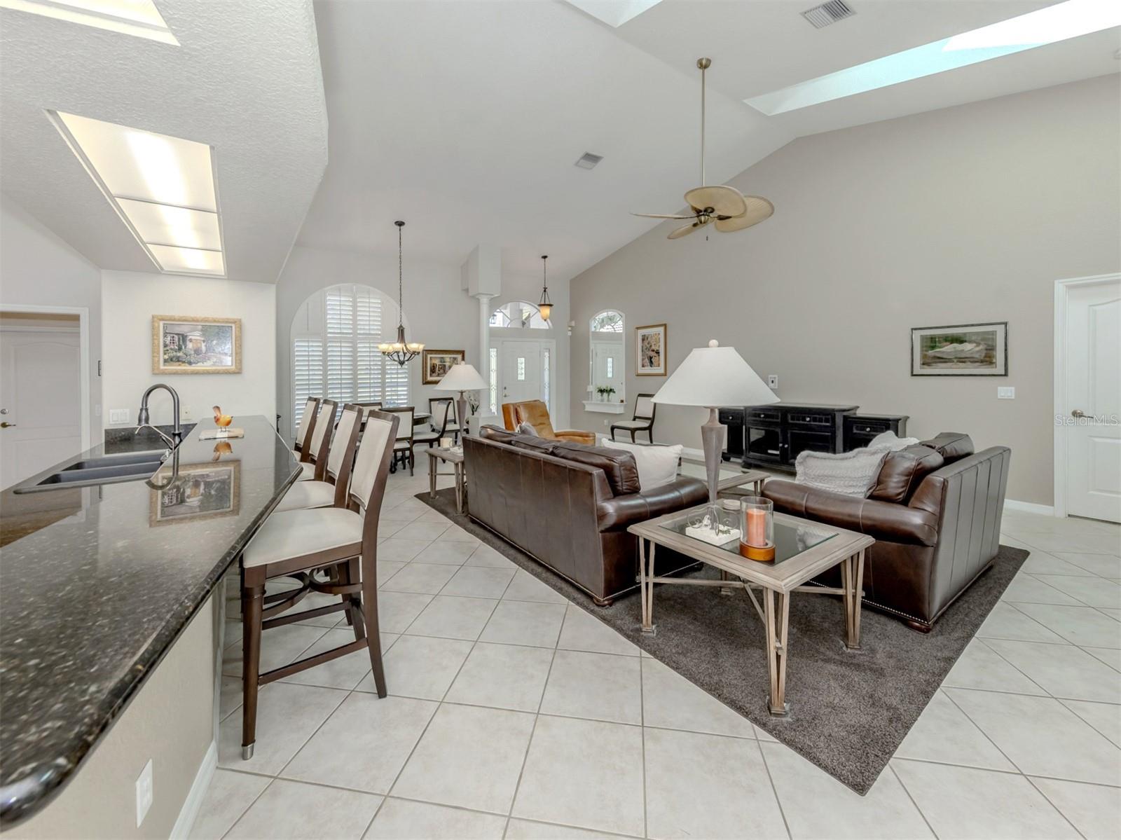 HIDDEN LAKES CLUB PH 1 - Residential