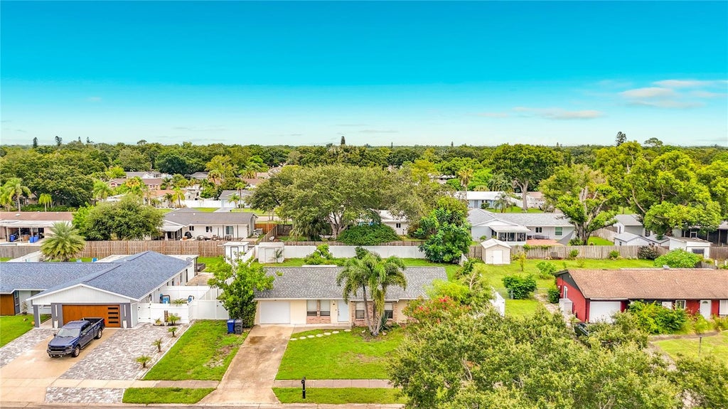Photo of 839 Southern Pine Lane, Sarasota, FL 34243 (MLS # TB8545454)