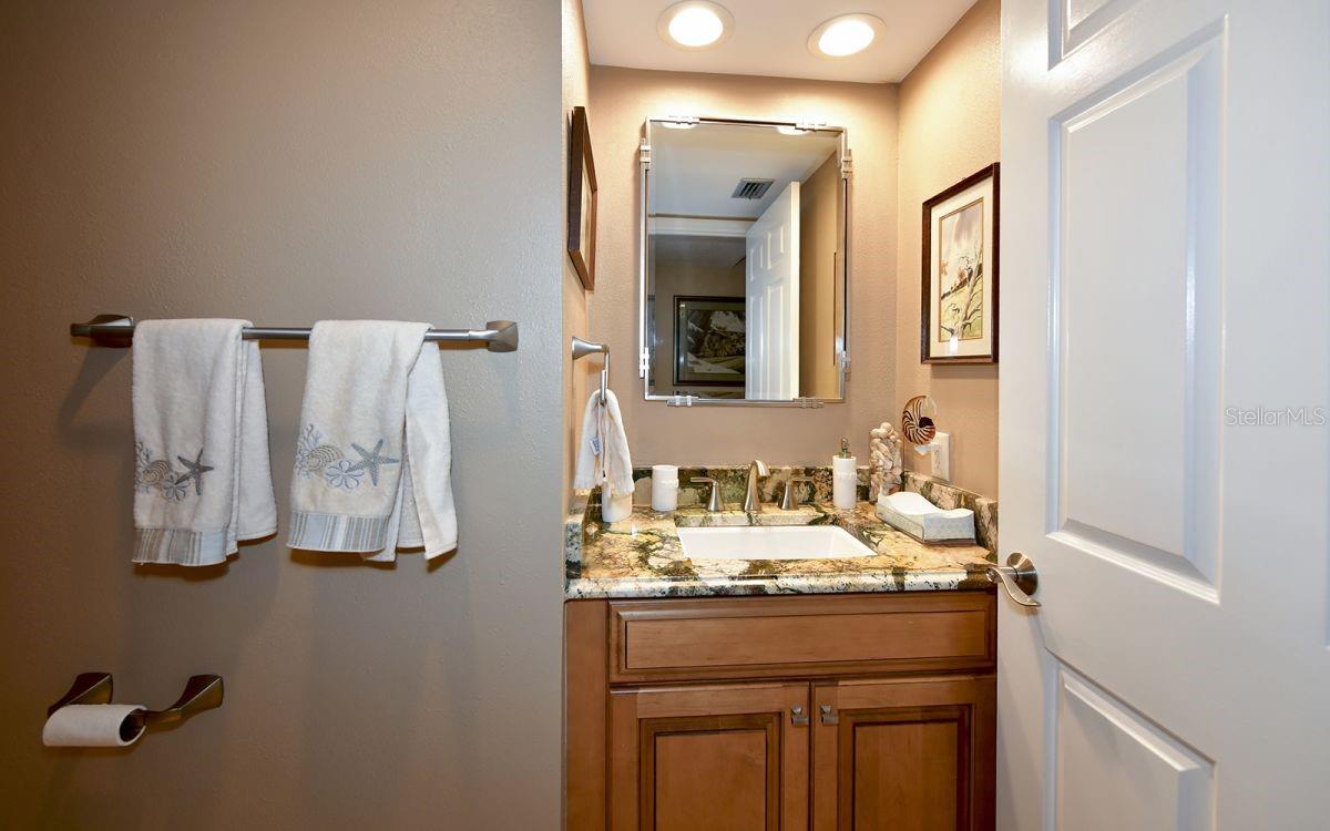 PLAYERS CLUB I - Residential Lease