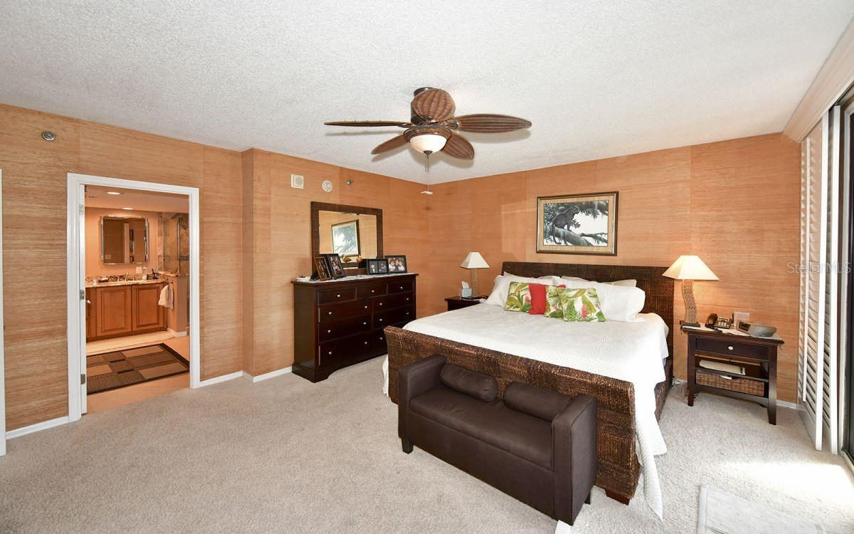 PLAYERS CLUB I - Residential Lease