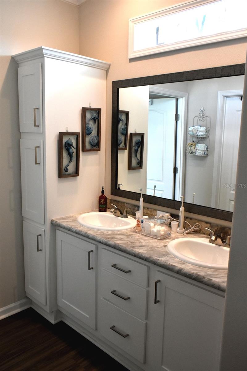 CRYSTAL LAKE - ZEPHYRHILLS - Residential
