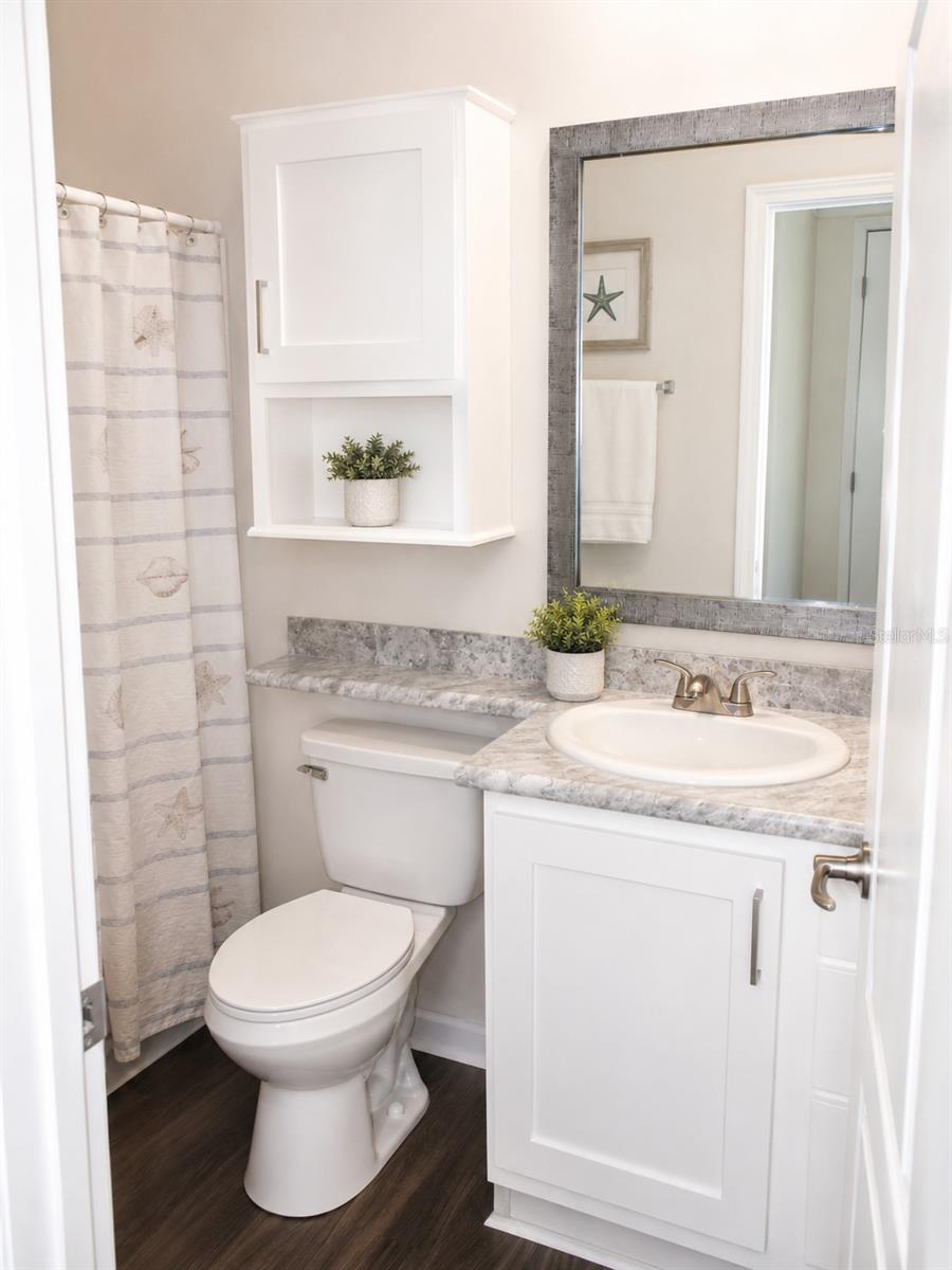 CRYSTAL LAKE - ZEPHYRHILLS - Residential