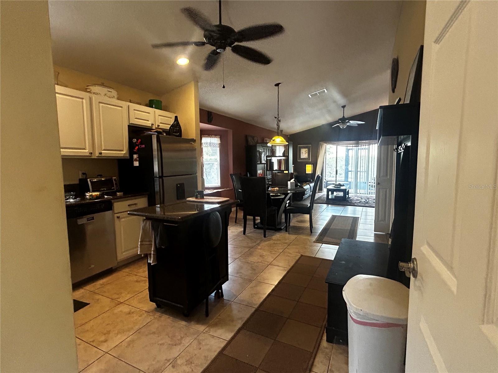 ROSE POINTE - Residential