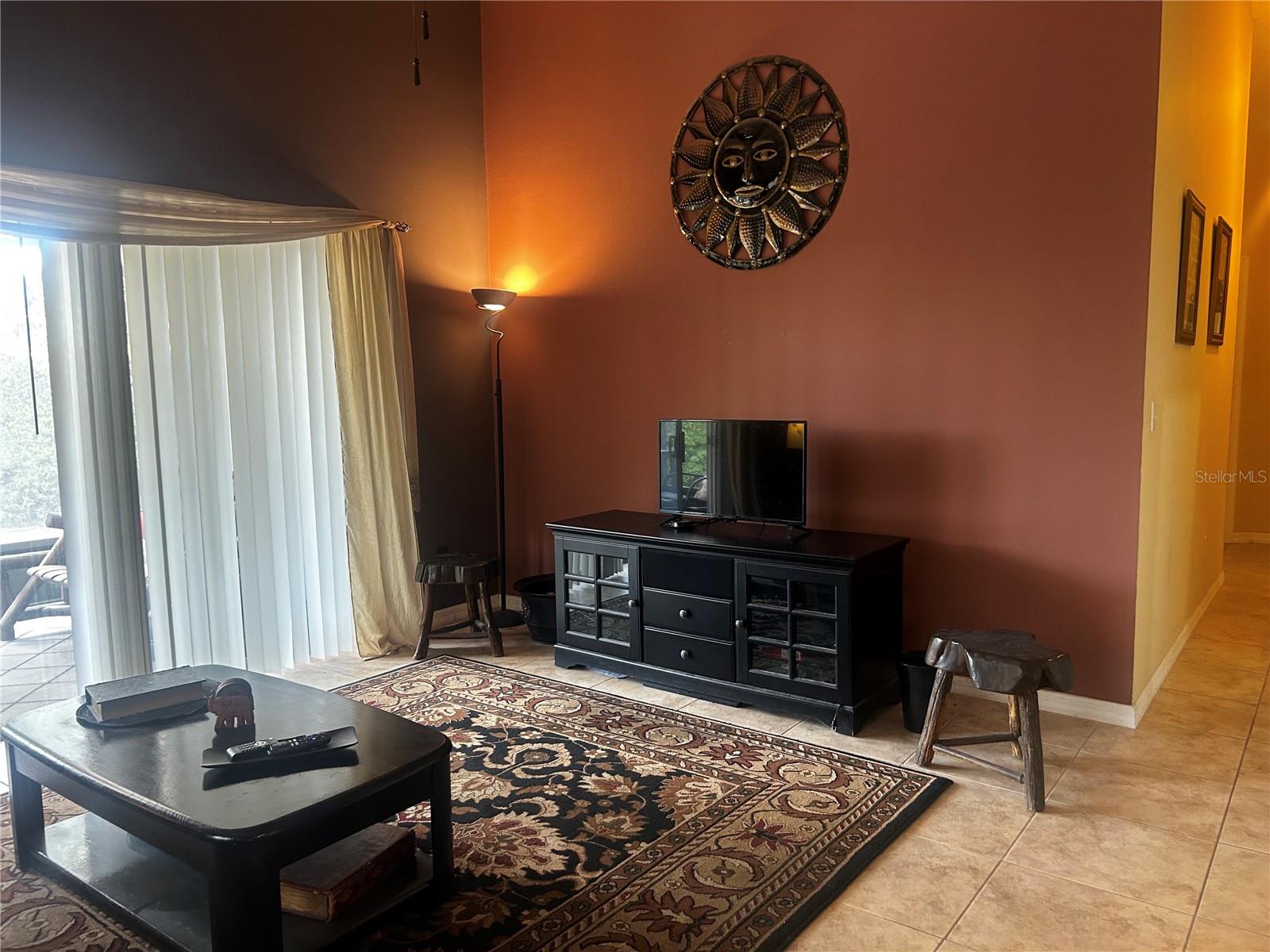 ROSE POINTE - Residential