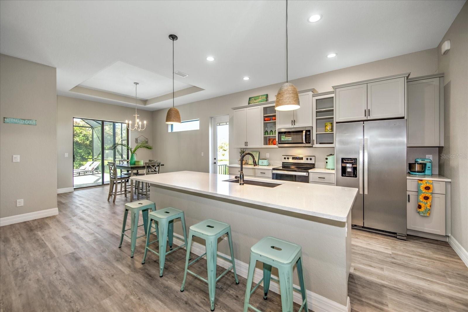 ROTONDA SANDS - Residential