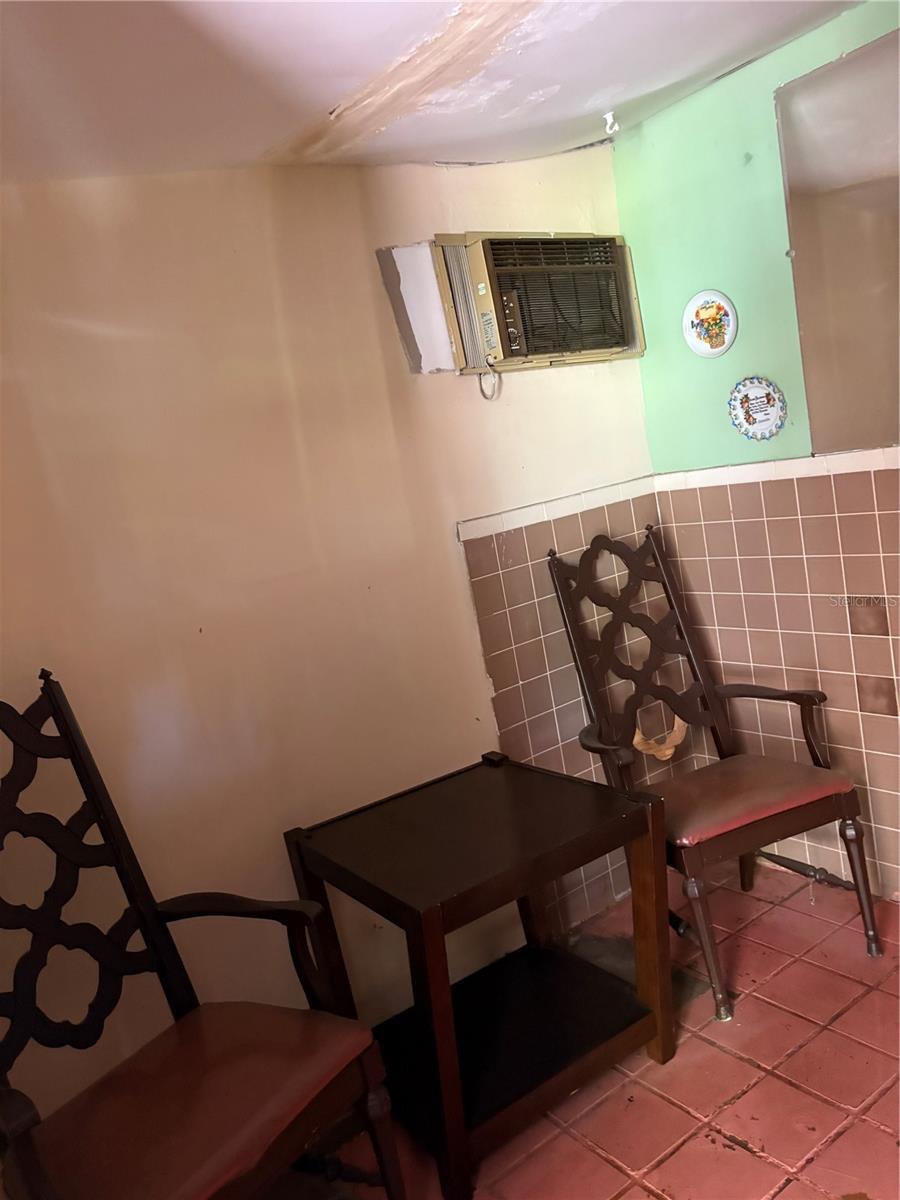 EAST TAMPA BLOCKS 1 TO 40 - Residential