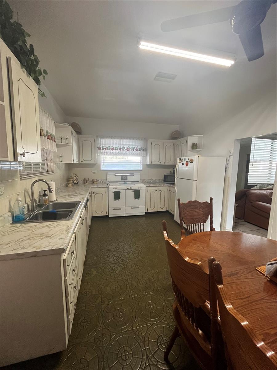 EAST TAMPA BLOCKS 1 TO 40 - Residential