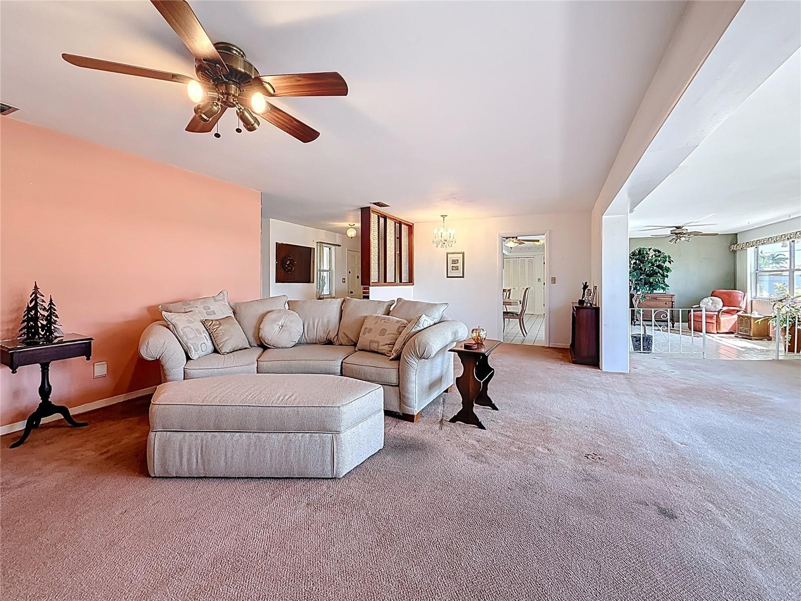 IMPERIAL POINT UNIT 4B - Residential