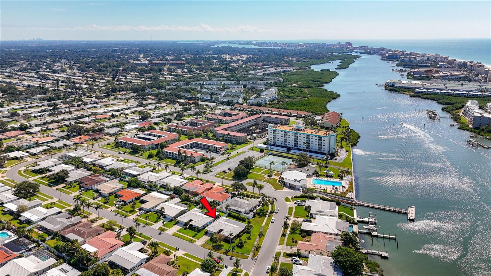 IMPERIAL POINT UNIT 4B - Residential