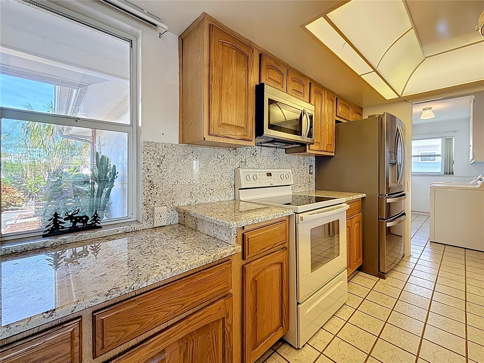 IMPERIAL POINT UNIT 4B - Residential