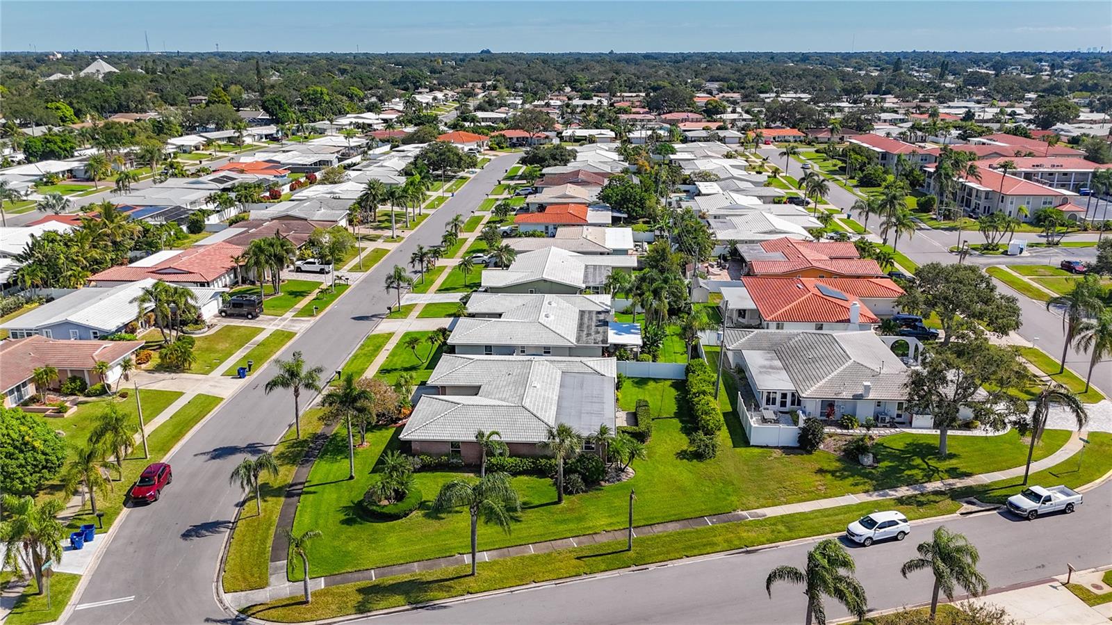 IMPERIAL POINT UNIT 4B - Residential