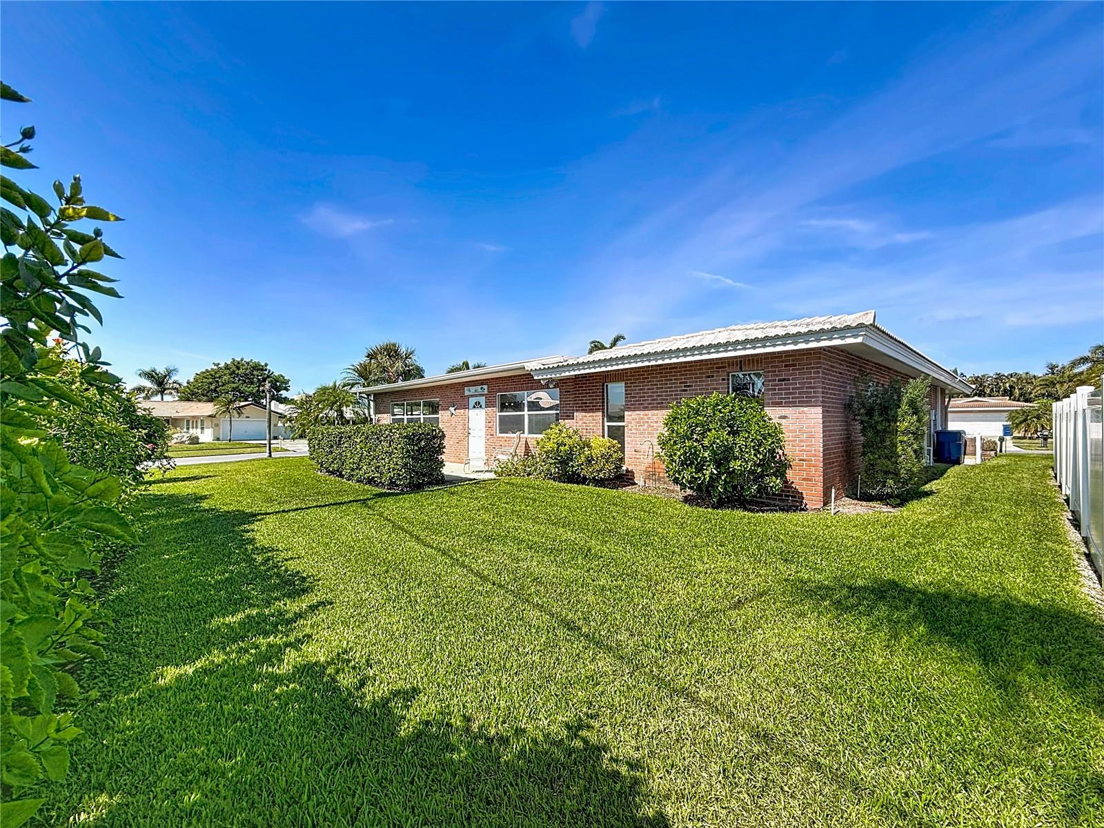 IMPERIAL POINT UNIT 4B - Residential