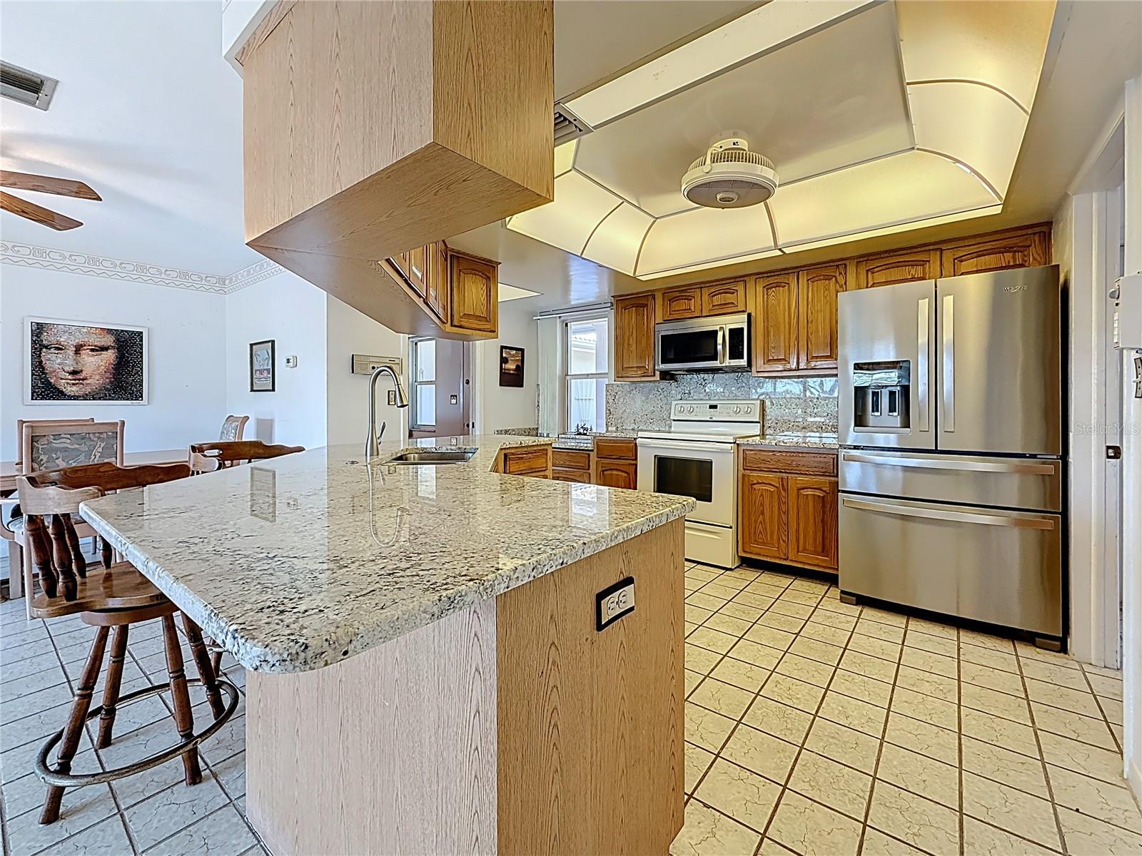 IMPERIAL POINT UNIT 4B - Residential