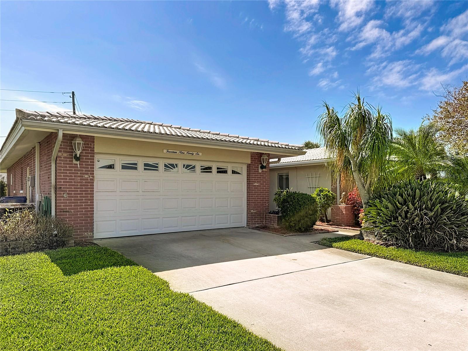 IMPERIAL POINT UNIT 4B - Residential