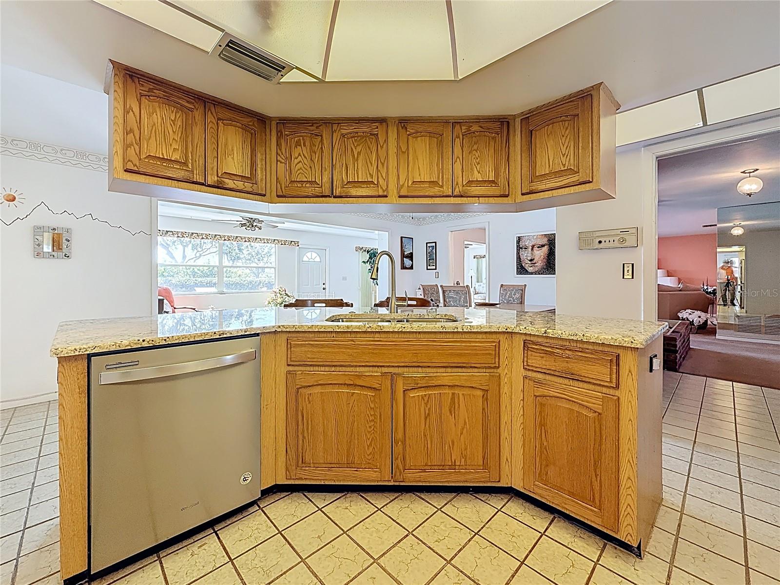 IMPERIAL POINT UNIT 4B - Residential