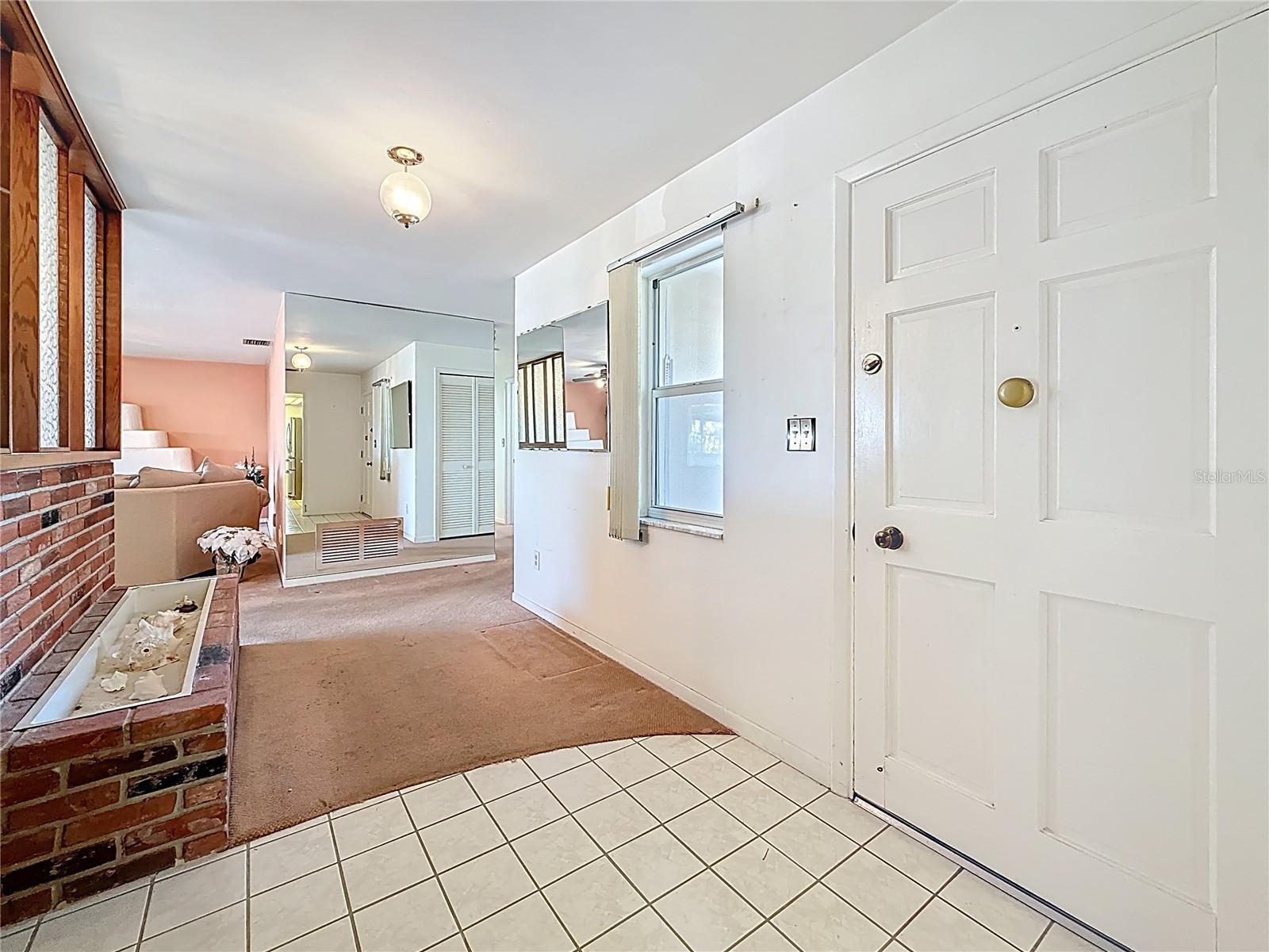 IMPERIAL POINT UNIT 4B - Residential