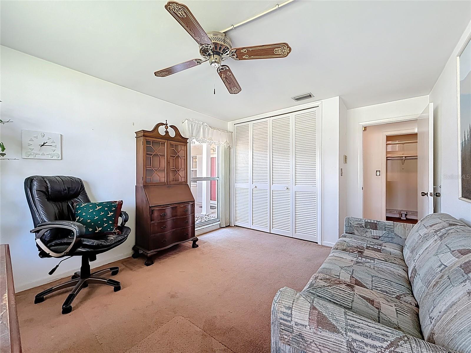 IMPERIAL POINT UNIT 4B - Residential