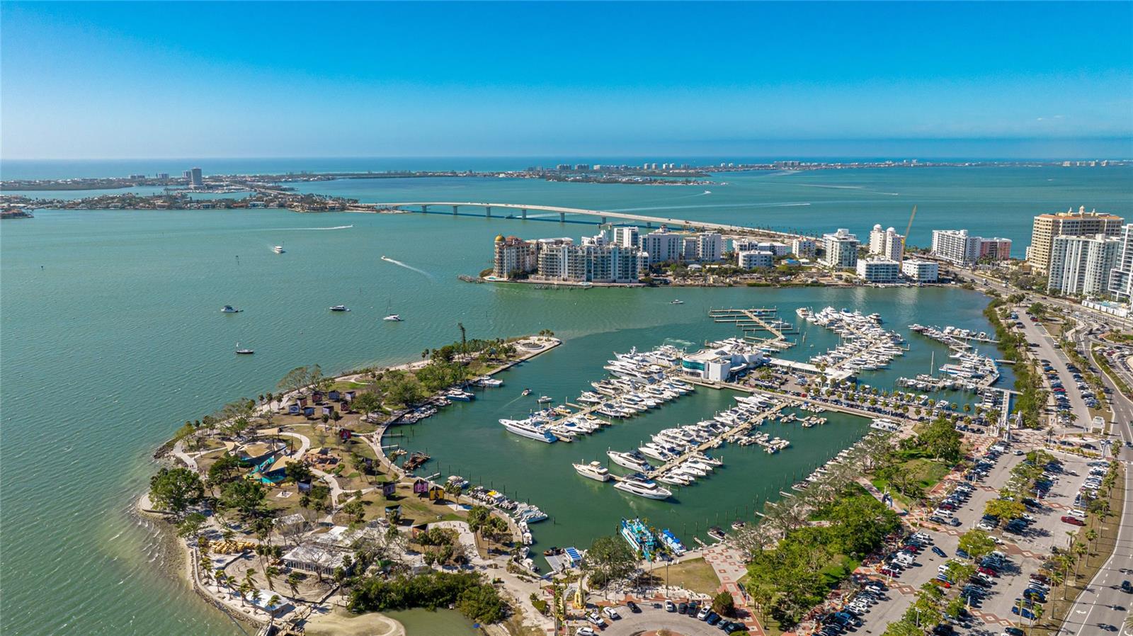 1350 MAIN RESIDENTIAL - Residential Lease