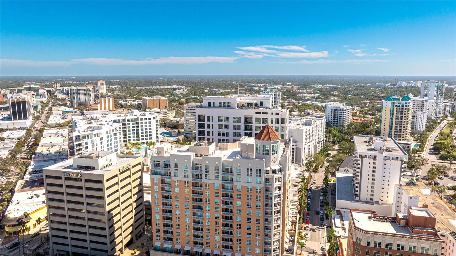 1350 MAIN RESIDENTIAL - Residential Lease