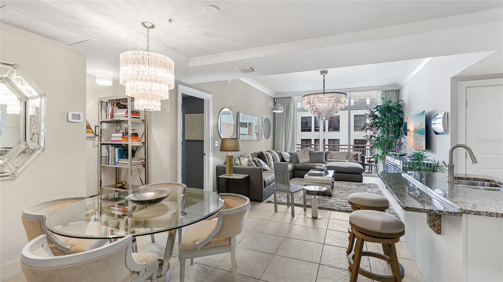 1350 MAIN RESIDENTIAL - Residential Lease