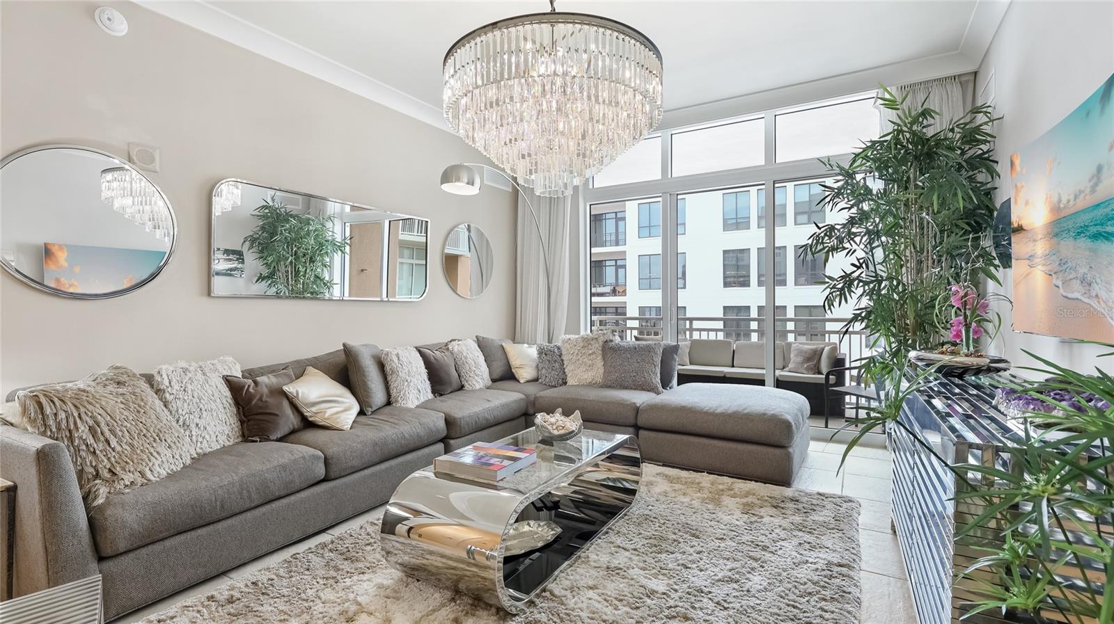 1350 MAIN RESIDENTIAL - Residential Lease