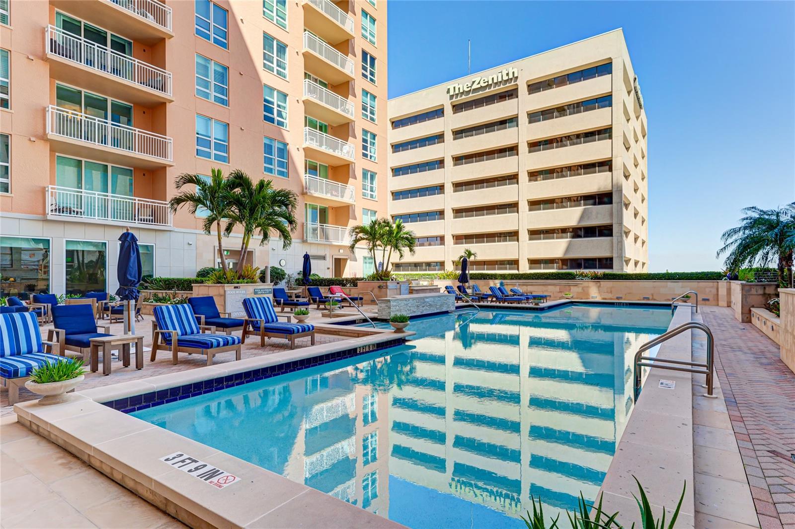1350 MAIN RESIDENTIAL - Residential Lease