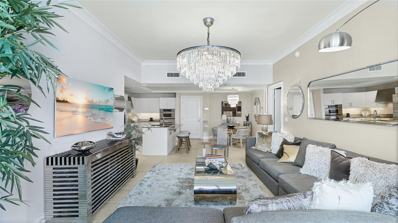 1350 MAIN RESIDENTIAL - Residential Lease