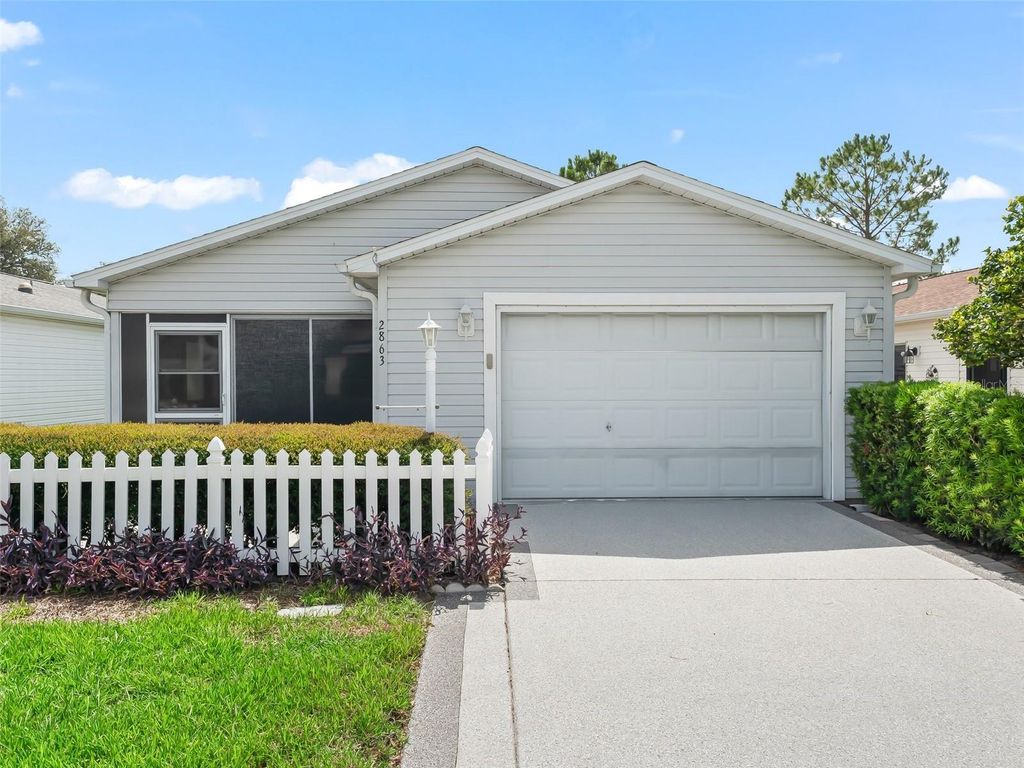 Photo of 2863 Barboza Drive, The Villages, FL 32162 (MLS # OM705740)