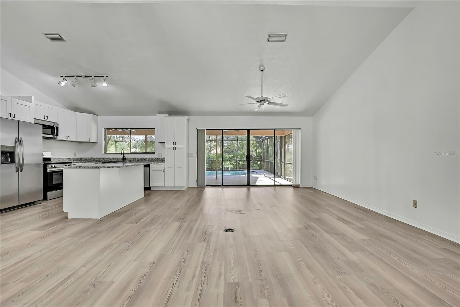 295 E KELLER COURT