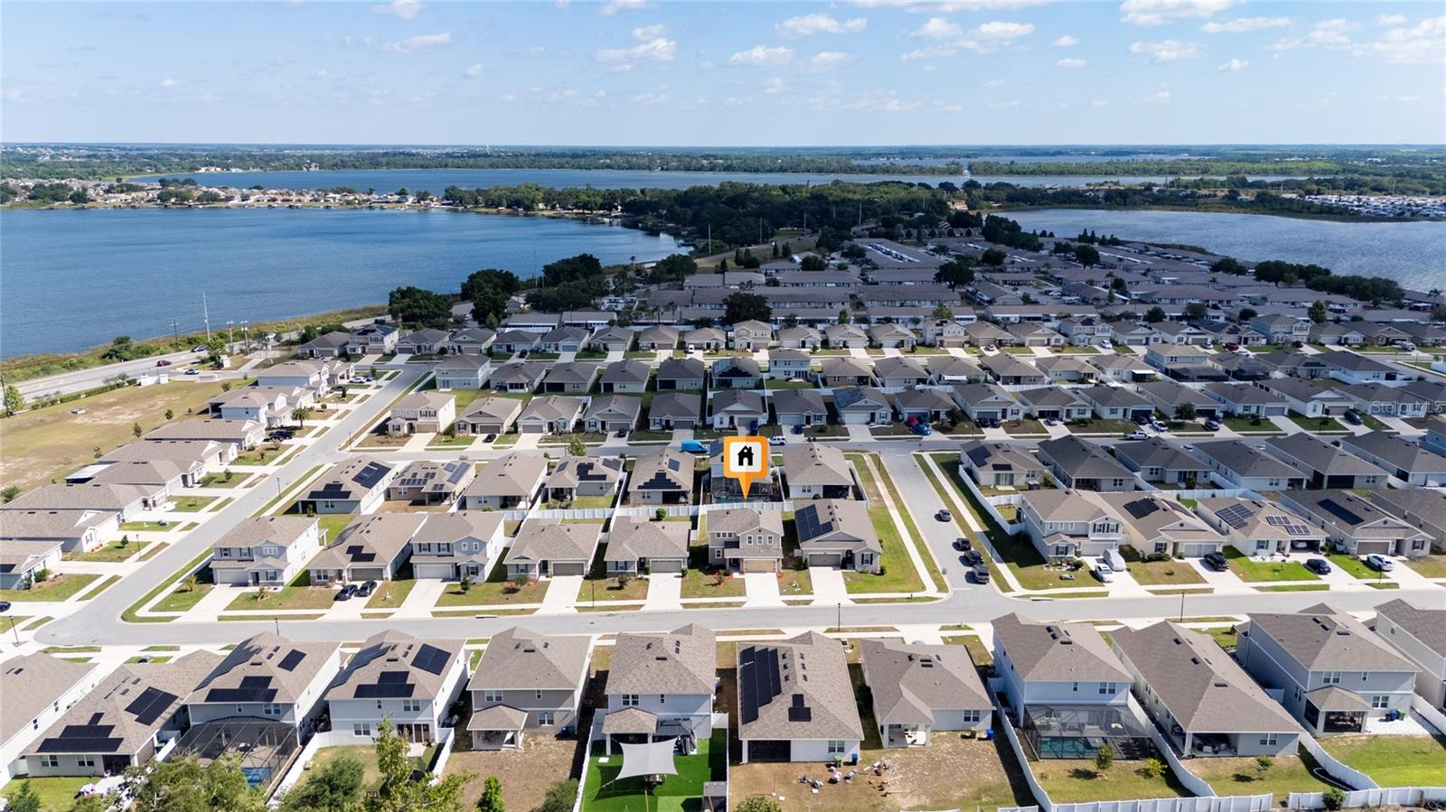 LAKE SMART POINTE - Residential