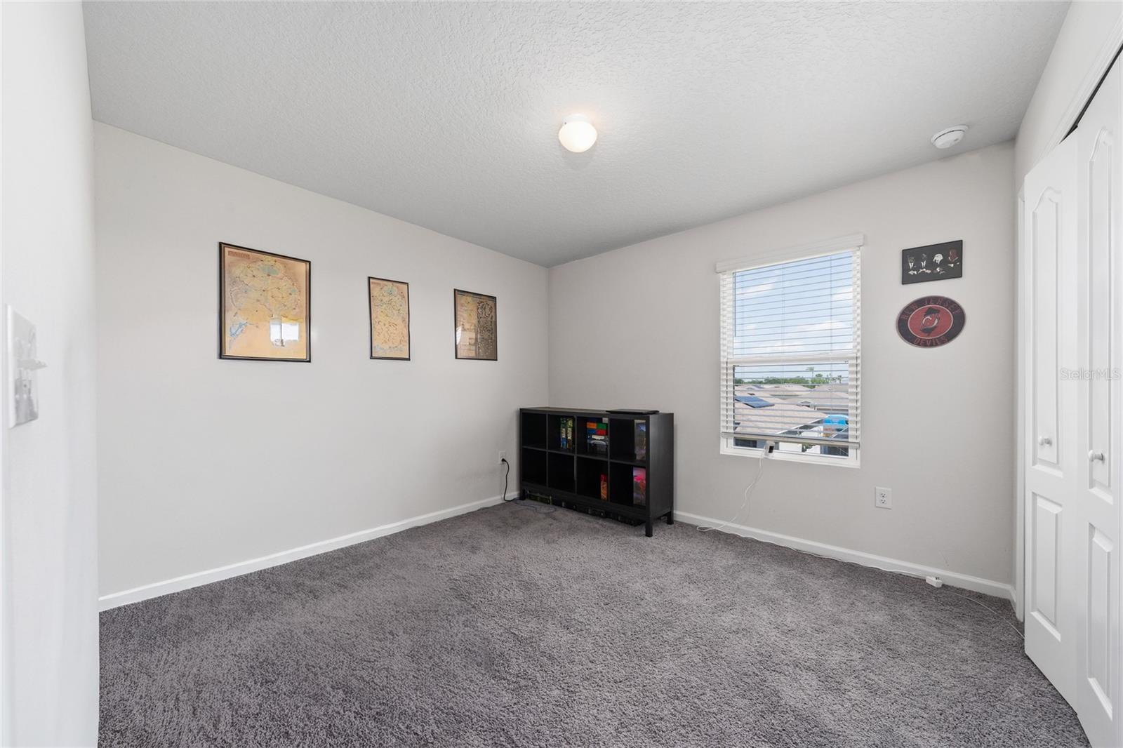 LAKE SMART POINTE - Residential