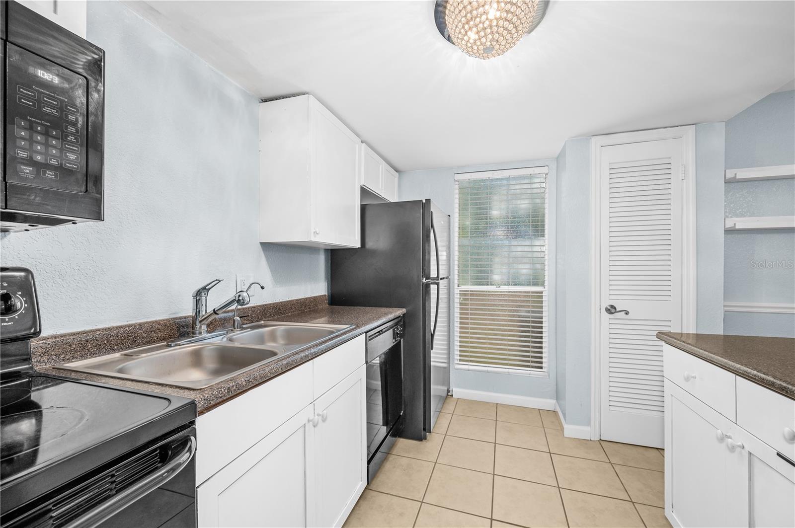 CREEKS EDGE CONDO - Residential