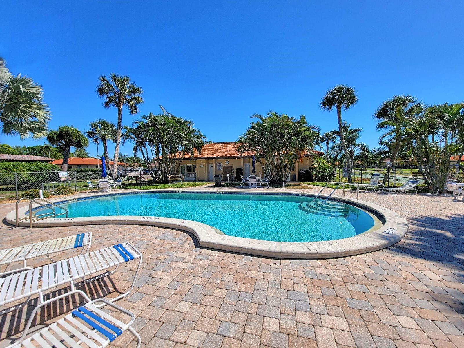 CAMBRIDGE VILLAGE - Residential