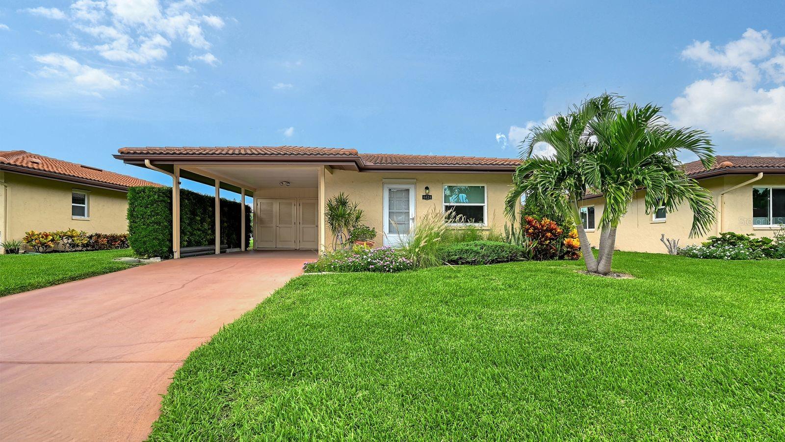 CAMBRIDGE VILLAGE - Residential